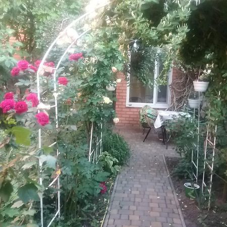 Guesthouse Marta Одеса Екстериор снимка