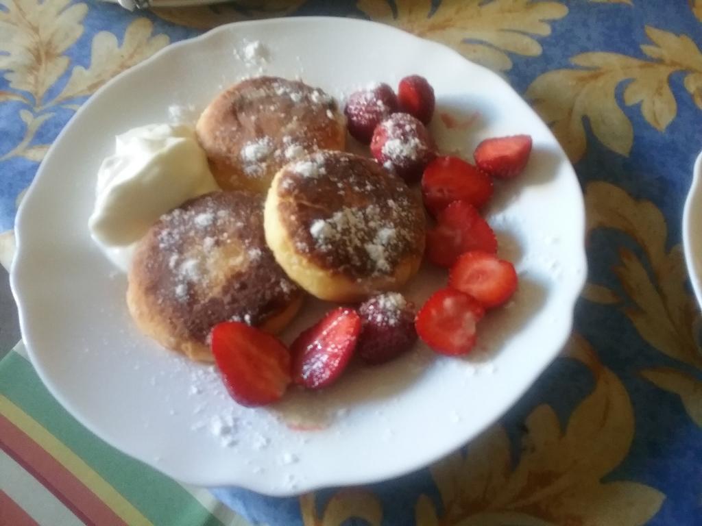 Guesthouse Marta Одеса Екстериор снимка