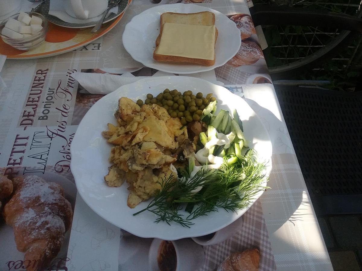 Guesthouse Marta Одеса Екстериор снимка